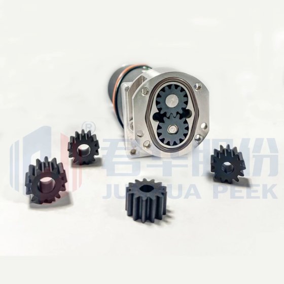 PEEK | From High-End to Everyday, the Light of Technology Illuminates Life Image 3